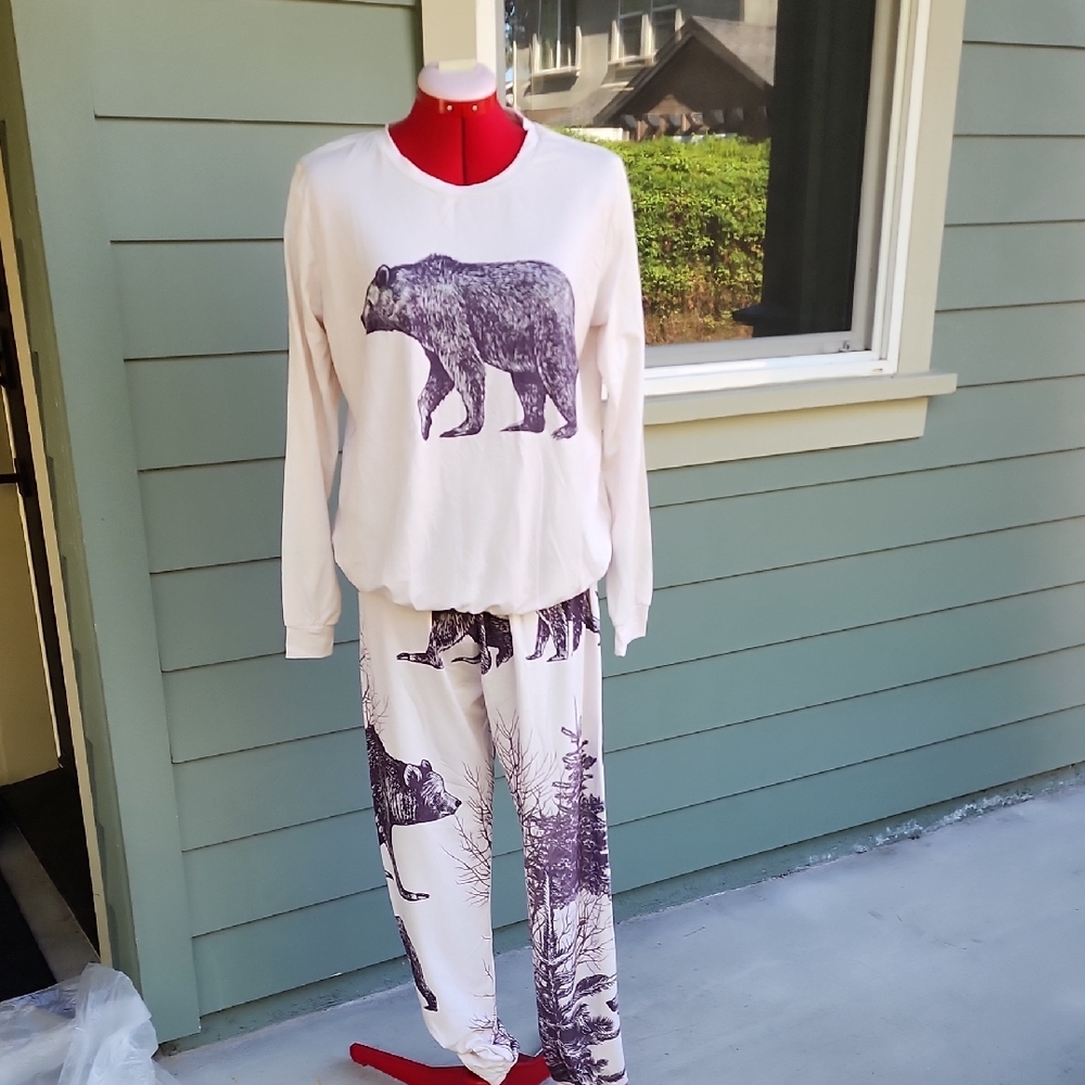 Cozy Bear Print Pajama Set - Cream and Purple